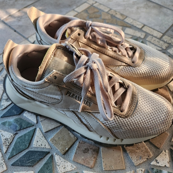 Reebok X Pleasures Classic Leather Legacy 'California Desert' Mens 5 Womens 7 - Picture 2 of 9